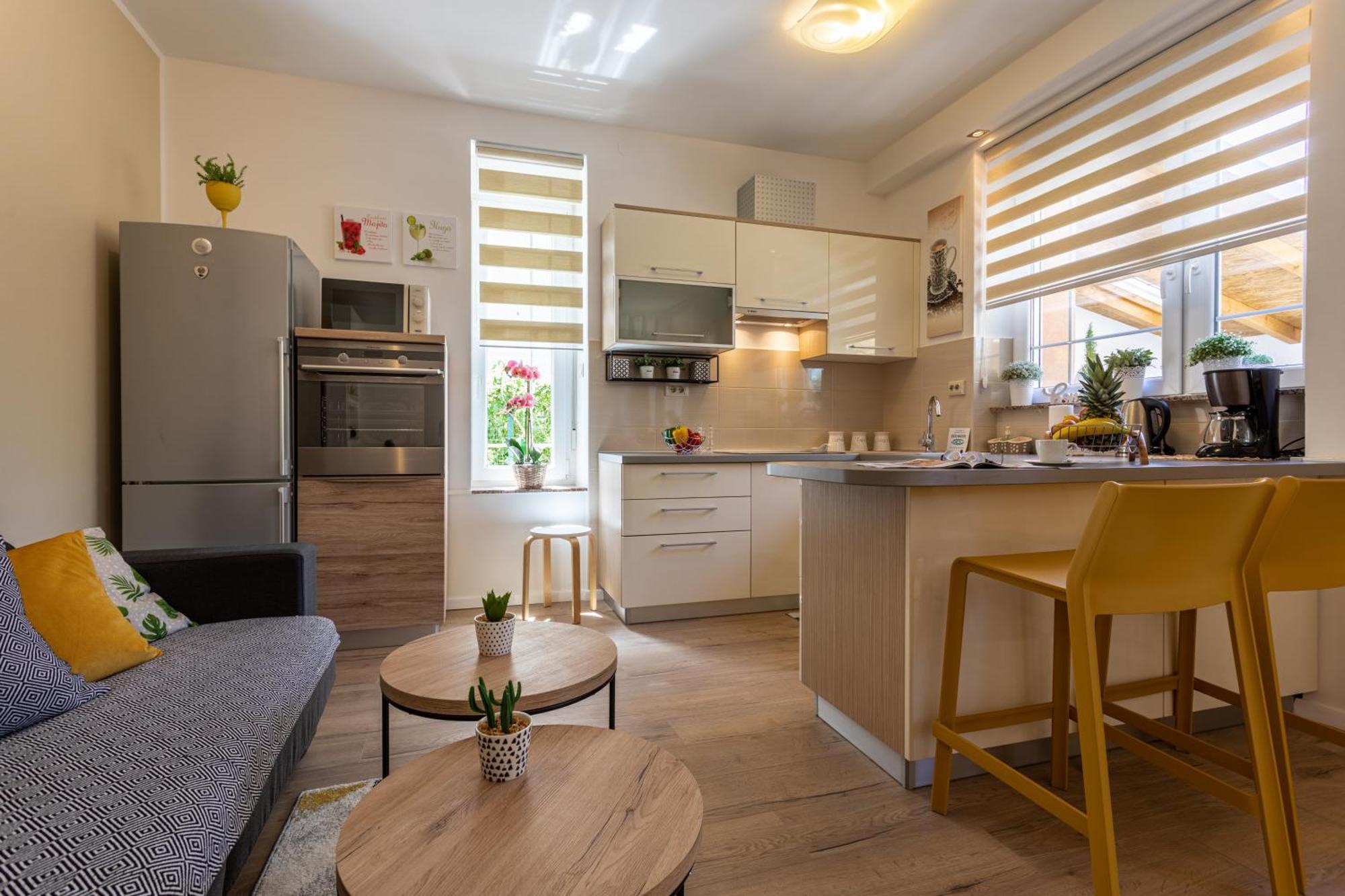 Apartment Marangunija Malinska Ngoại thất bức ảnh