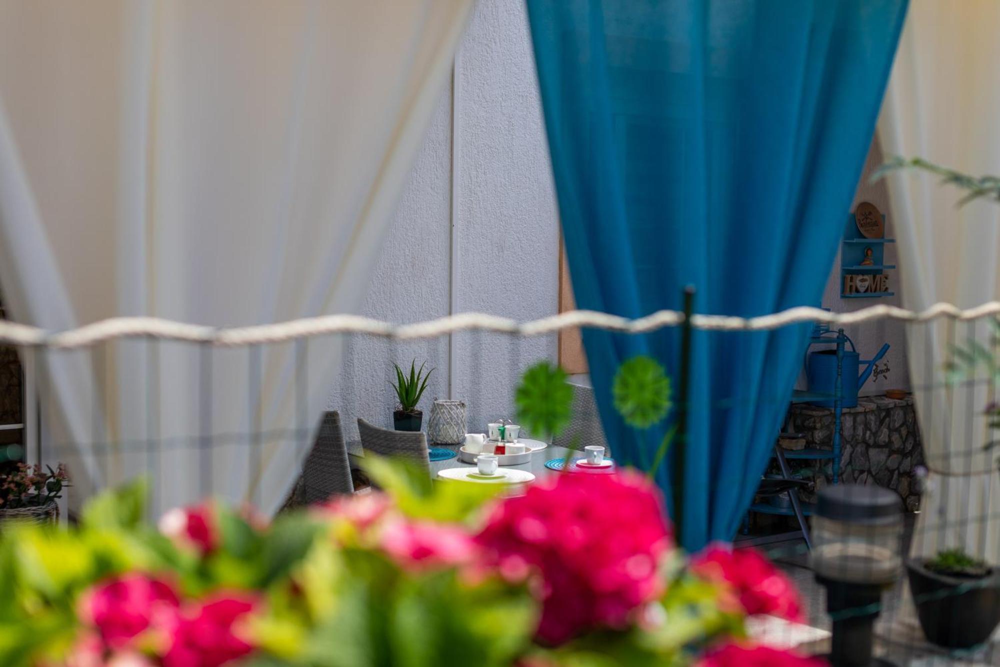 Apartment Marangunija Malinska Ngoại thất bức ảnh