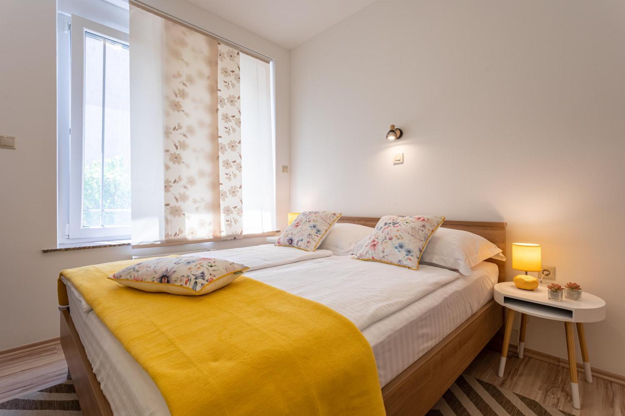 Apartment Marangunija Malinska Ngoại thất bức ảnh